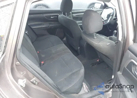 2015 Nissan Altima 2.5 S z USA, uszkodzony, nr VIN 1N4AL3AP2FC480371